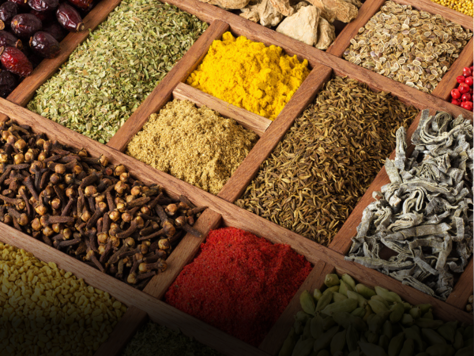 The Great Indian Spices Debate: Whole or Ground?